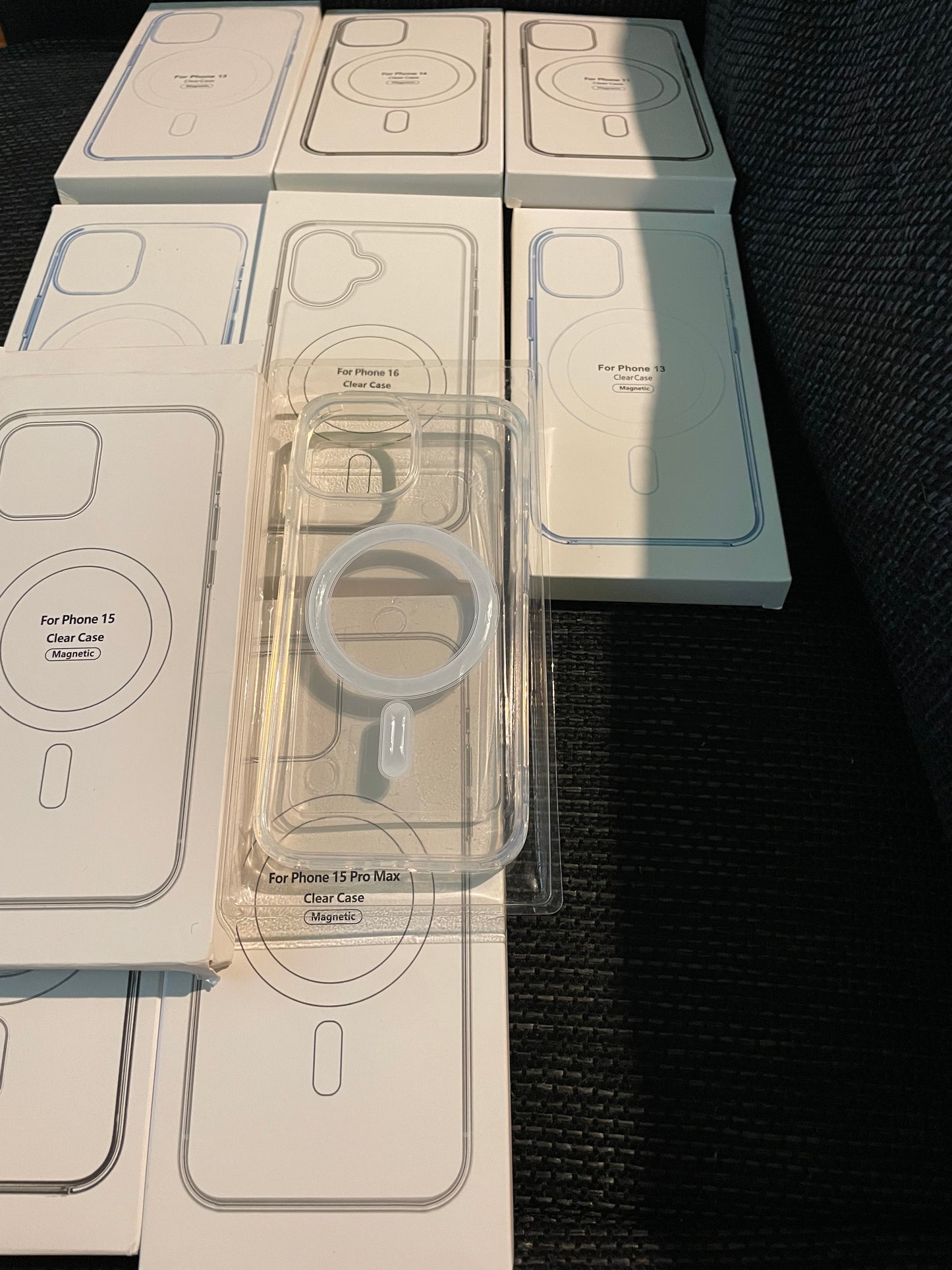 fundas mag safe totalmente nuevas y originales modelos desde el iPhone xs,xr11,12,13,14,15,16